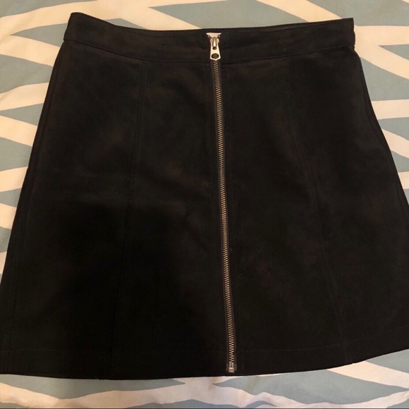Black Wilfred Suede Zip Front Skirt - Picture 7 of 12